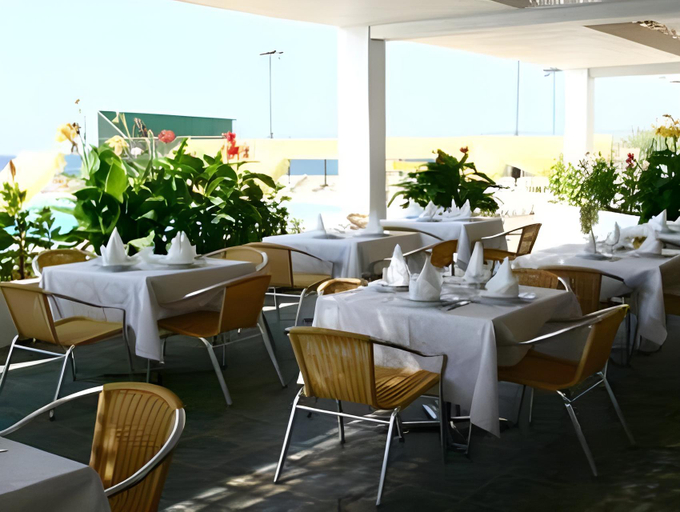 Food & Drinks, Cimer Saframarine Beach Resort, Kasrouane