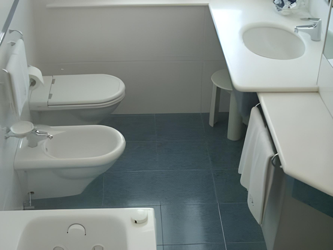 Bathroom 3, Hotel Il Timone, Fermo