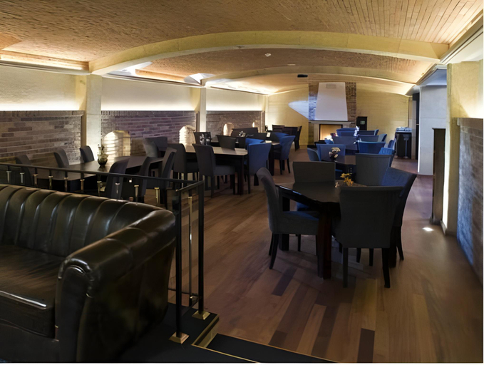 Food & Drinks 4, Hotel Stefanik, Myjava