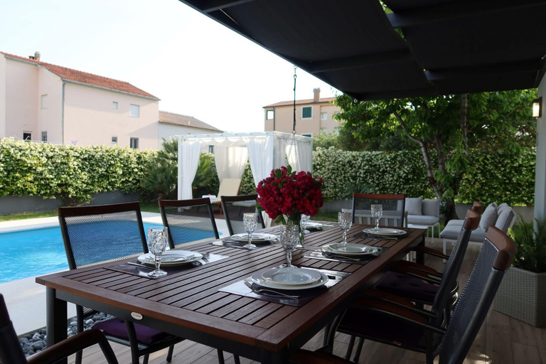 Others 2, The Cube, Luxury Villa with private pool, Kaštela