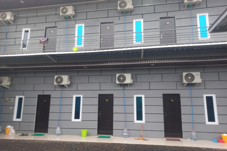 Exterior & Views 1, Capital O 93816 Cerry Village, Tegal