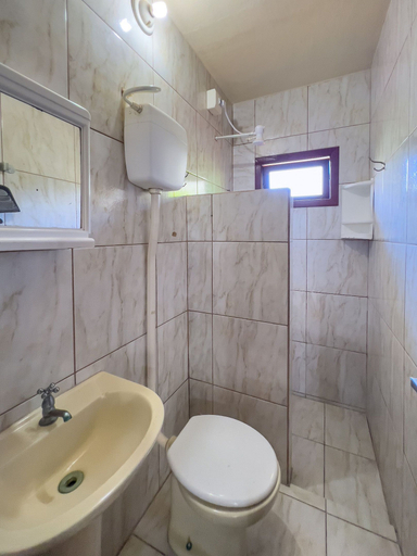 Bathroom, AP 09 Ala Morrinhos Residencial Solavir, Bombinhas