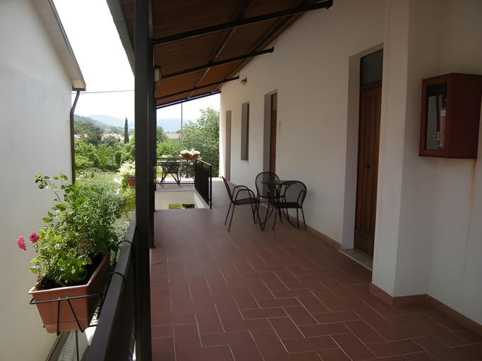 Others 4, Hotel Boni Cerri, Perugia