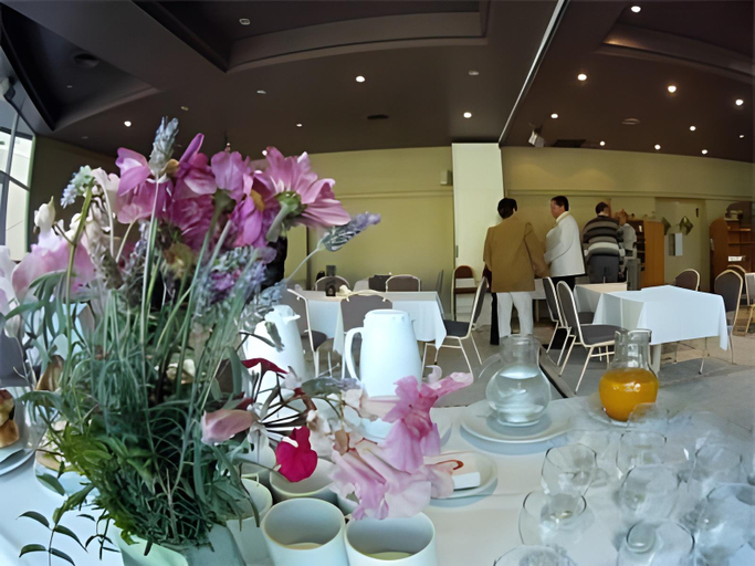 Food & Drinks, Apart Hotel Maue, Capital