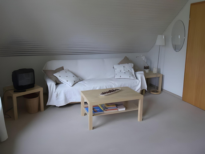 Bedroom 2, Haus am Karpfenteich, Goslar