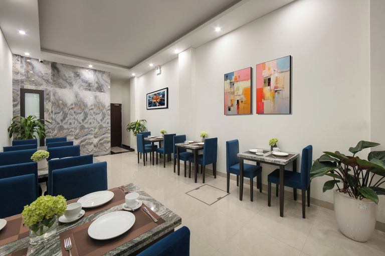 Food & Drinks 2, Queen Cafe Hotel, Hoàn Kiếm