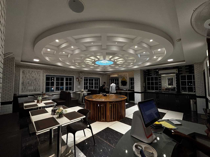 Food & Drinks, Hotel Arg, Araria