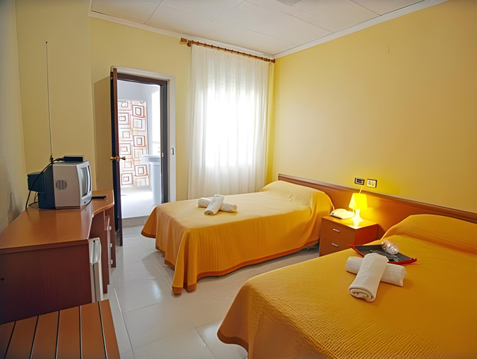 Bedroom 2, Hotel Madrid, Murcia