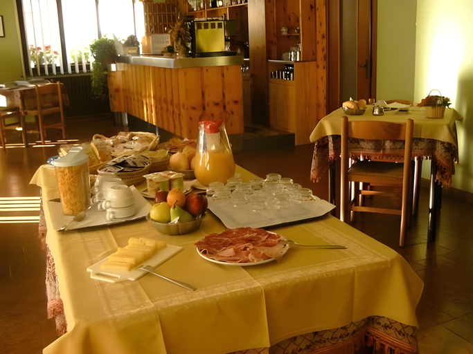 Food & Drinks 3, Hotel Meuble Adler - Rooms & Mountain Apartments, Sondrio