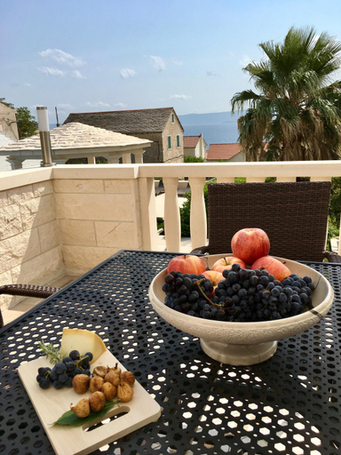 Food & Drinks, Apartments Villa Jadranka Adults only, Bol