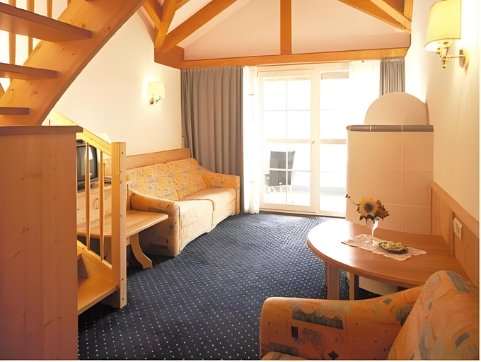 Bedroom 3, Hotel Tenz, Bolzano