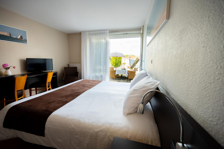 Bedroom 6