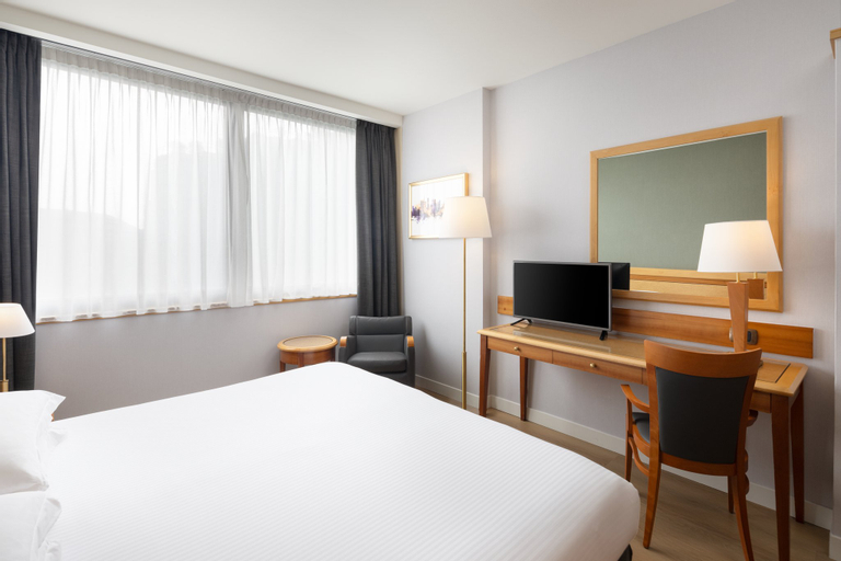 Bedroom 8