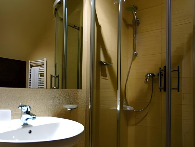 Bathroom 3, Hotel Hibiskus, Rzeszów
