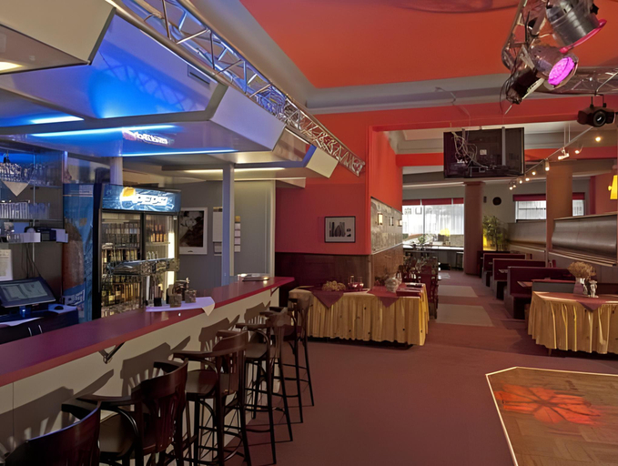 Food & Drinks 5, Hotel Krystal, Zlín