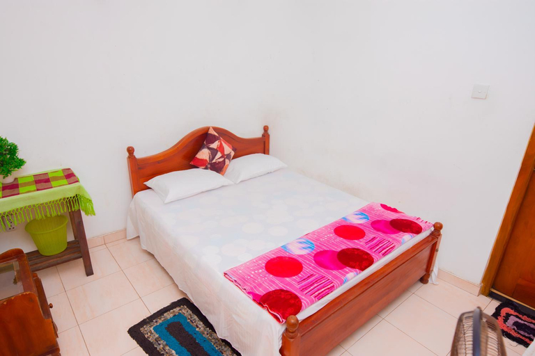 3, SHYNI Guest House, Hikkaduwa