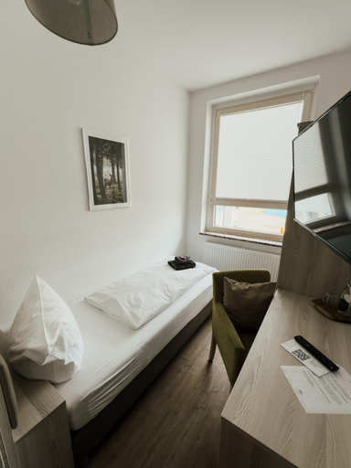 Bedroom 3, Hotel am Stadtpark Nordhausen, Nordhausen