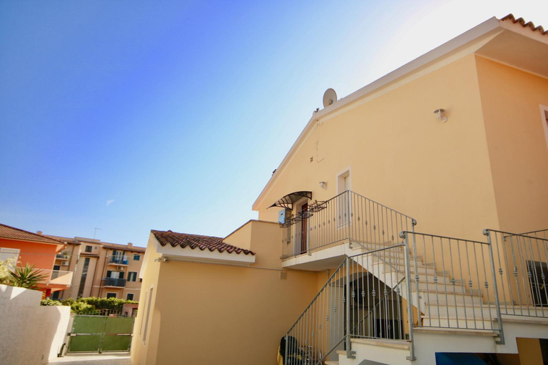 Others 2, Casa Degli Ospiti, Olbia-Tempio