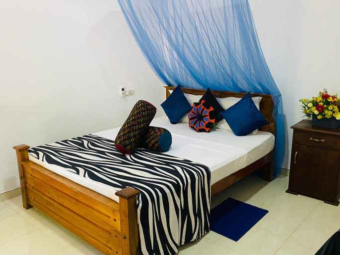 Others 5, Priyavimana resort, Palugaswewa