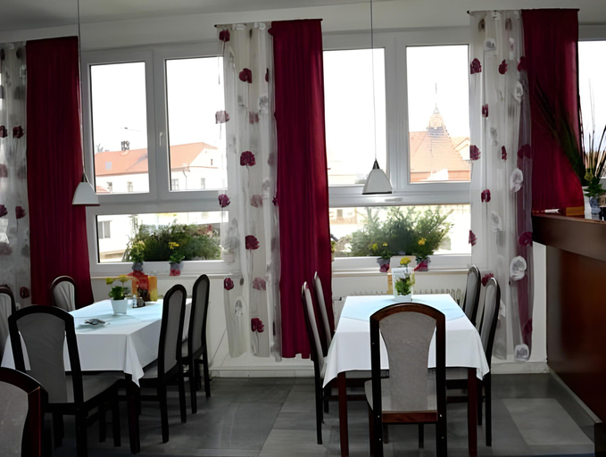 Food & Drinks 4, Hotel Gregor, Brno