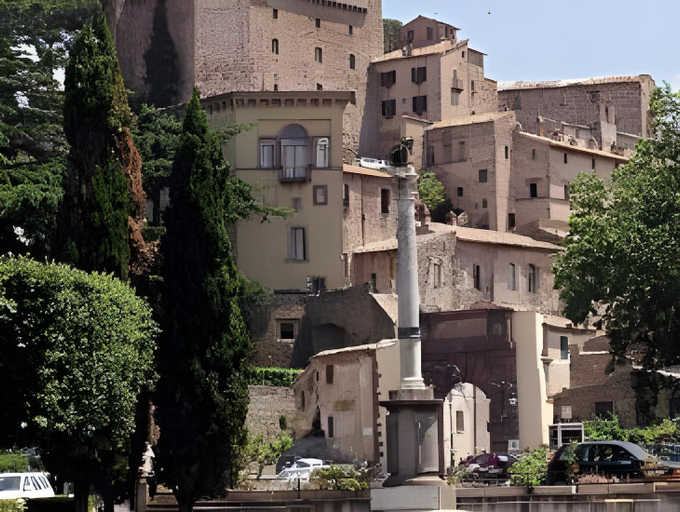 Others 4, Royal, Viterbo