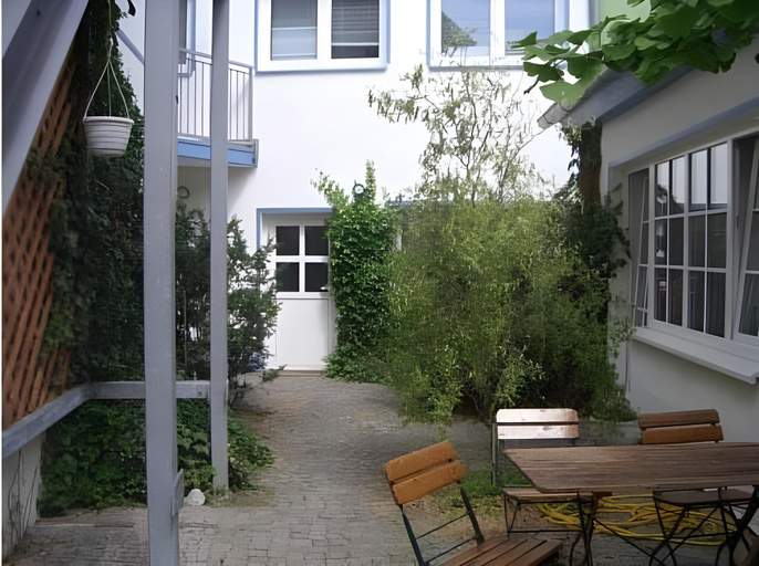 Others 2, Hotel Zum Strand, Rostock