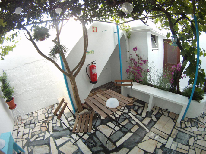 Others 3, Ahoy Porto Covo Hostel, Sines