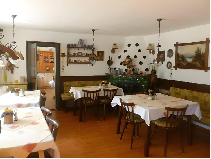 Food & Drinks 5, Alpenappartements Schwalbennestl, Garmisch-Partenkirchen