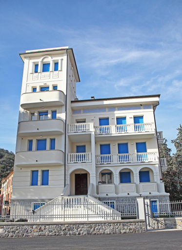 Villa Schiaffino Appartamento al Primo Piano, La Spezia