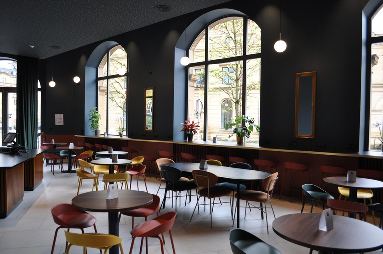 Food & Drinks 3, La Brasserie Hostel, Moselle