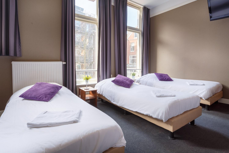 Bedroom 2, Hotel Santa Maria, Rotterdam