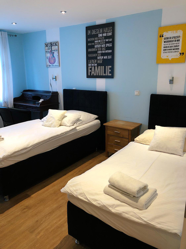 Bedroom 13