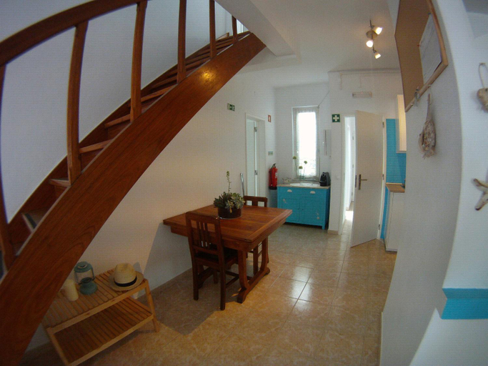 Others 4, Ahoy Porto Covo Hostel, Sines