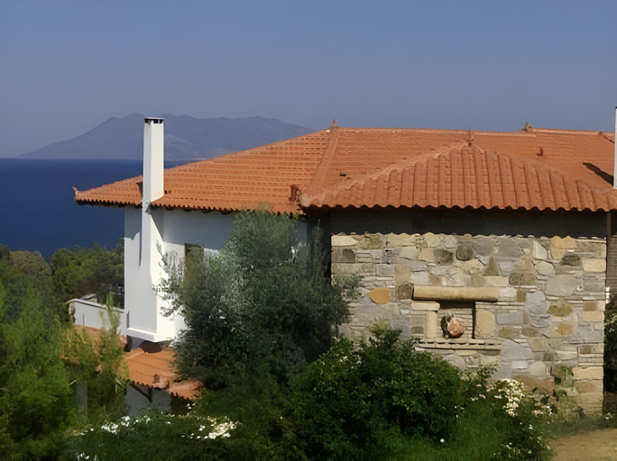 Others 3, Yialasi Hotel, Peloponnese
