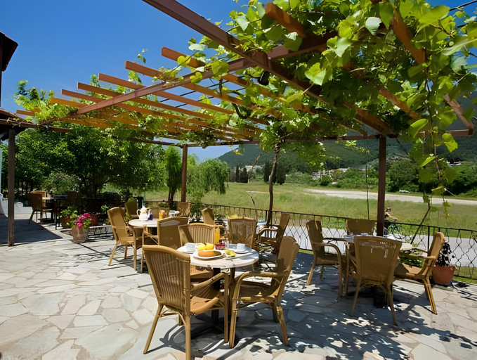 Food & Drinks 4, Hovolo Hotel Apartments, Thessaly