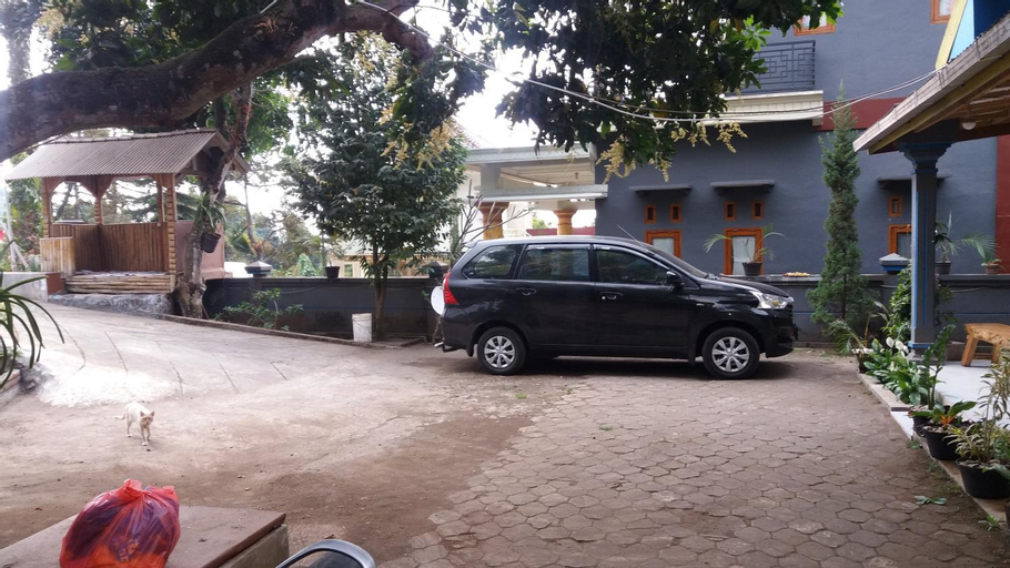 Exterior & Views 1, Budhis Home, Probolinggo