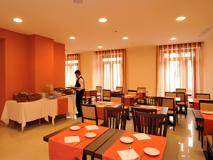 Food & Drinks 3, Hotel Cavour, Rieti