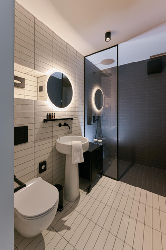 Bathroom 4, NEU RESIDENCES smart stay, Ljubljana