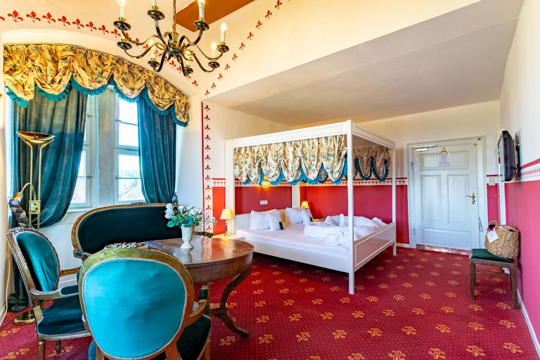Bedroom 8