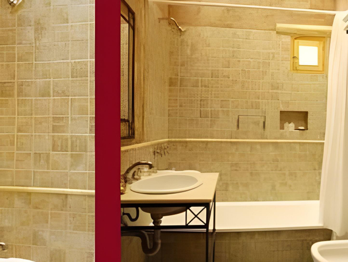 Bathroom 2, Posada de Luz, Tilcara