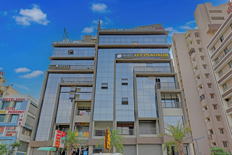 Exterior & Views 2, Hotel Lee Platinum, Ahmadabad