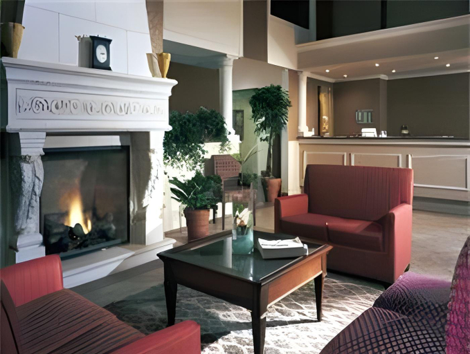 Public Area 2, Home2 Suites by Hilton Kingston, Frontenac