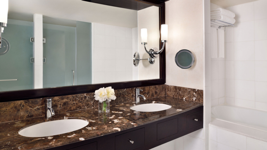 Bathroom 4