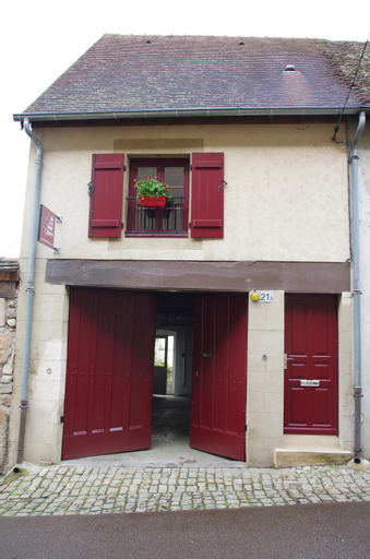 Le Petit St Lazare, Saône-et-Loire