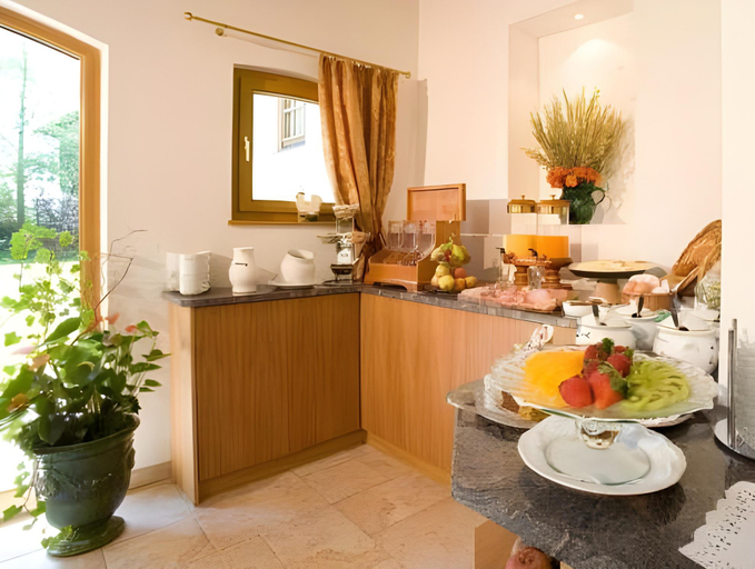 Food & Drinks 5, Garten - Hotel Sallerhof, Salzburg Umgebung