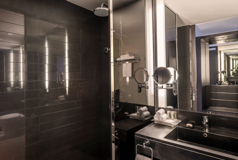 Bathroom 3