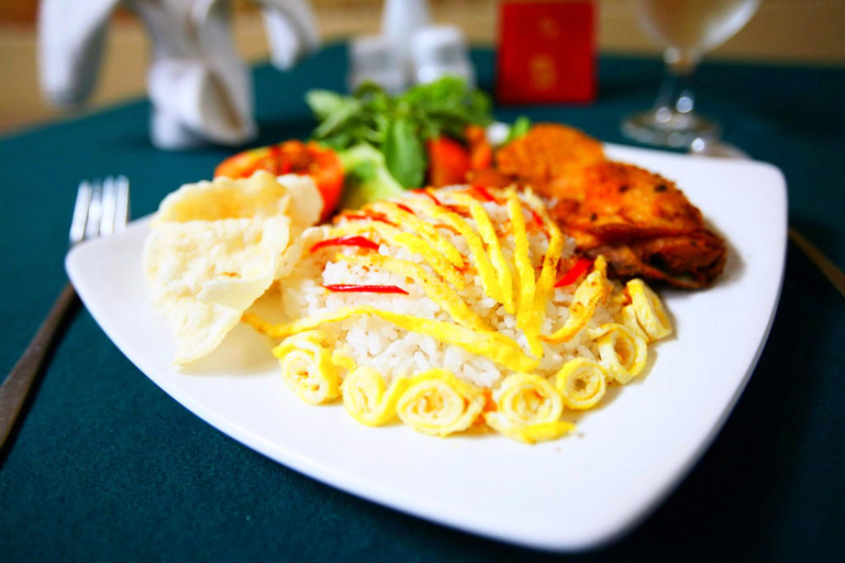 Food & Drinks, Sofyan Hotel Cut Meutia, Central Jakarta
