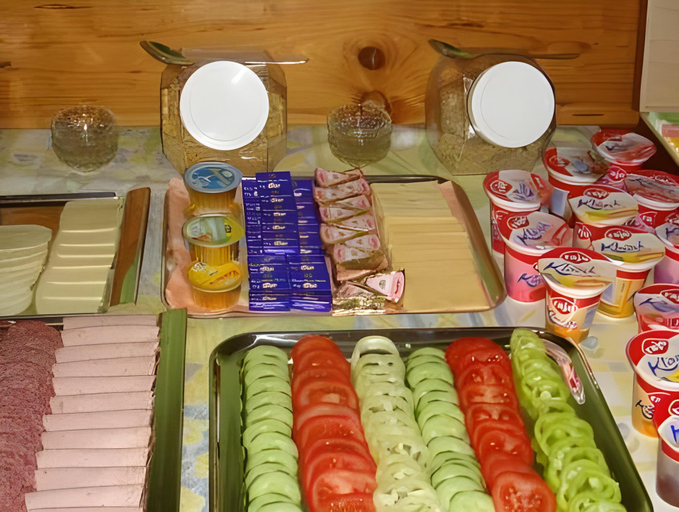 Food & Drinks 5, Penzion Tofi, Nitra