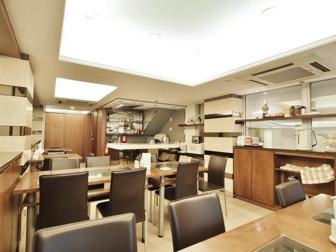 Food & Drinks, Harbour Inn, Kowloon
