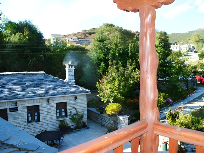 Others 4, Aloni Guesthouse, Epirus